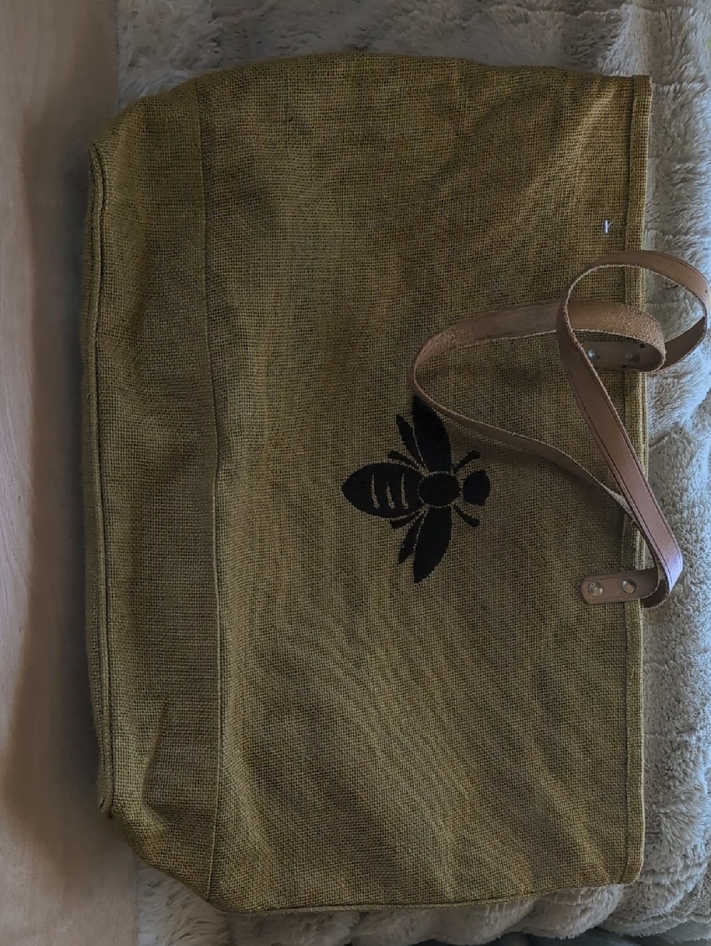 Ballard Designs Burlap Tote Olive Green Embroidered Bee Tote with Tan Handles